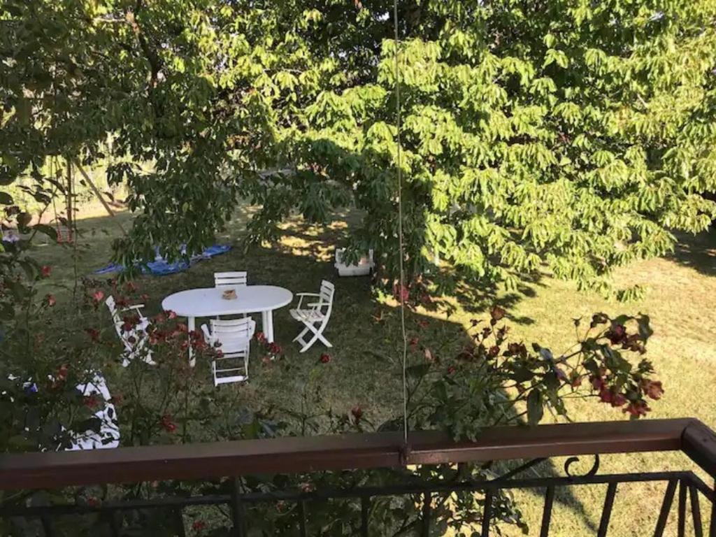 Comme Chez Mamie, Maison Entiere 1-6 Personnes Alby-sur-Cheran Esterno foto