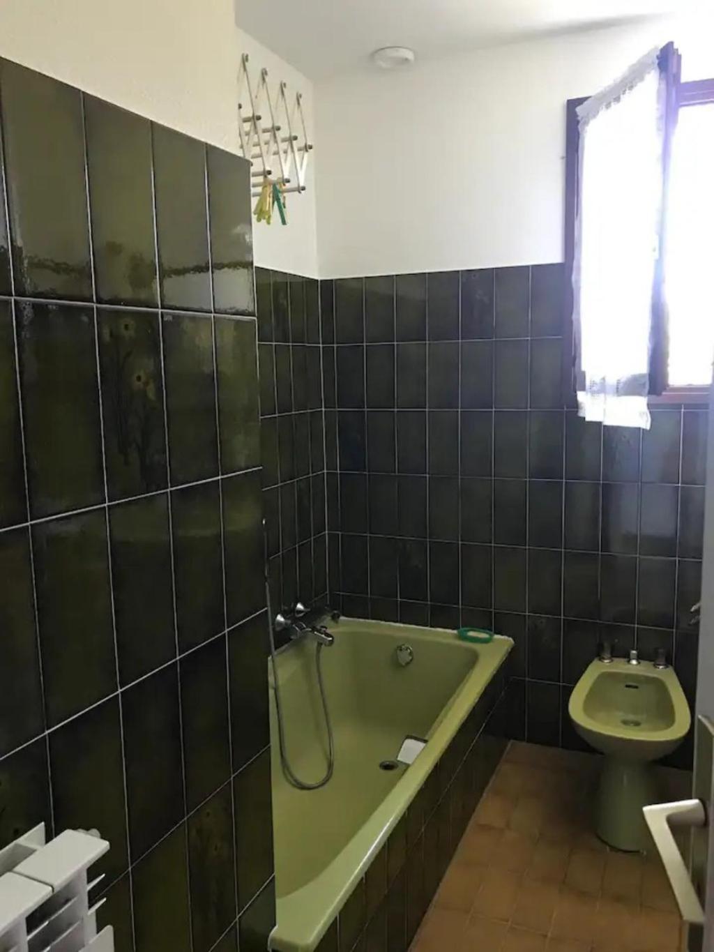 Comme Chez Mamie, Maison Entiere 1-6 Personnes Alby-sur-Cheran Esterno foto