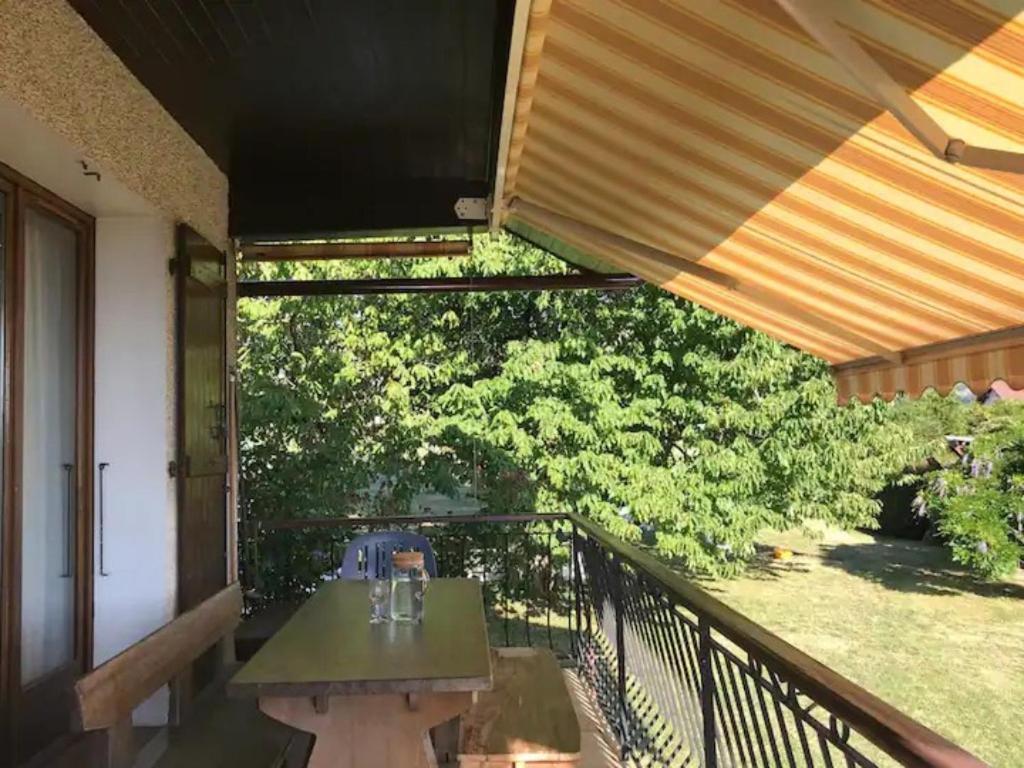 Comme Chez Mamie, Maison Entiere 1-6 Personnes Alby-sur-Cheran Esterno foto